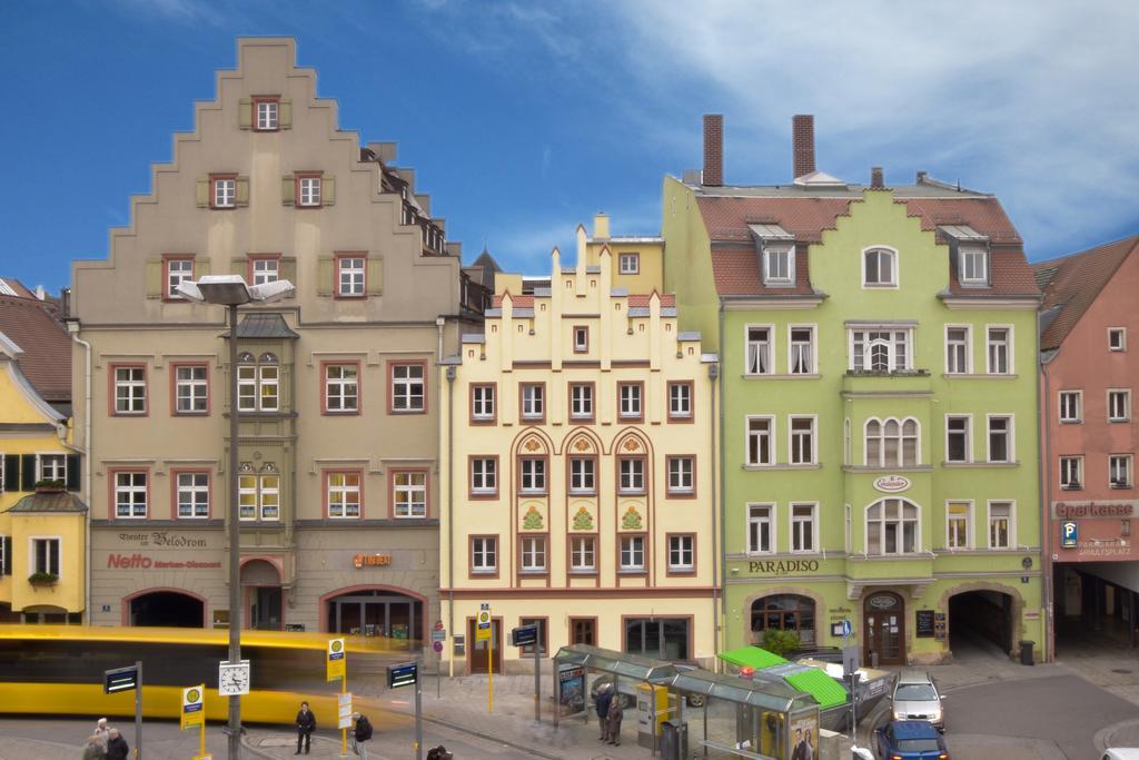 Arnulfsplatz Aparts Řezno Exteriér fotografie