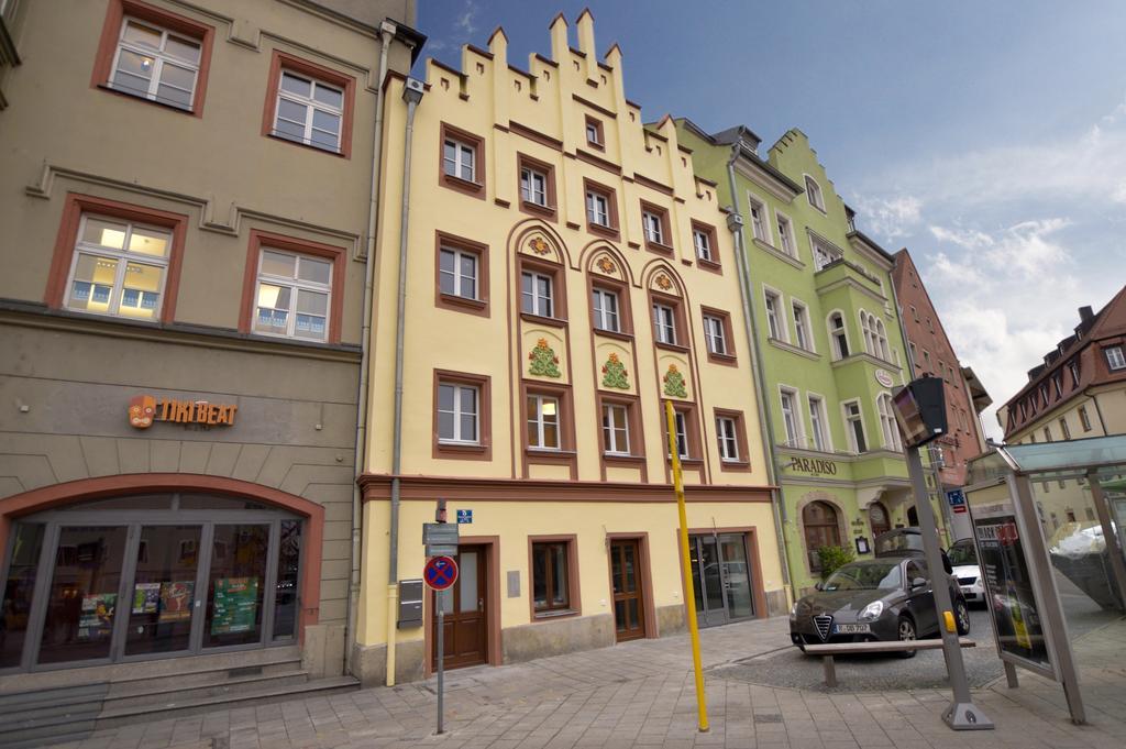 Arnulfsplatz Aparts Řezno Exteriér fotografie