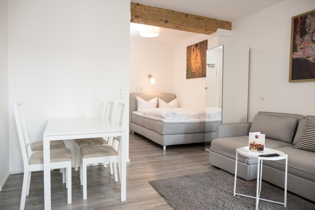Arnulfsplatz Aparts Řezno Exteriér fotografie